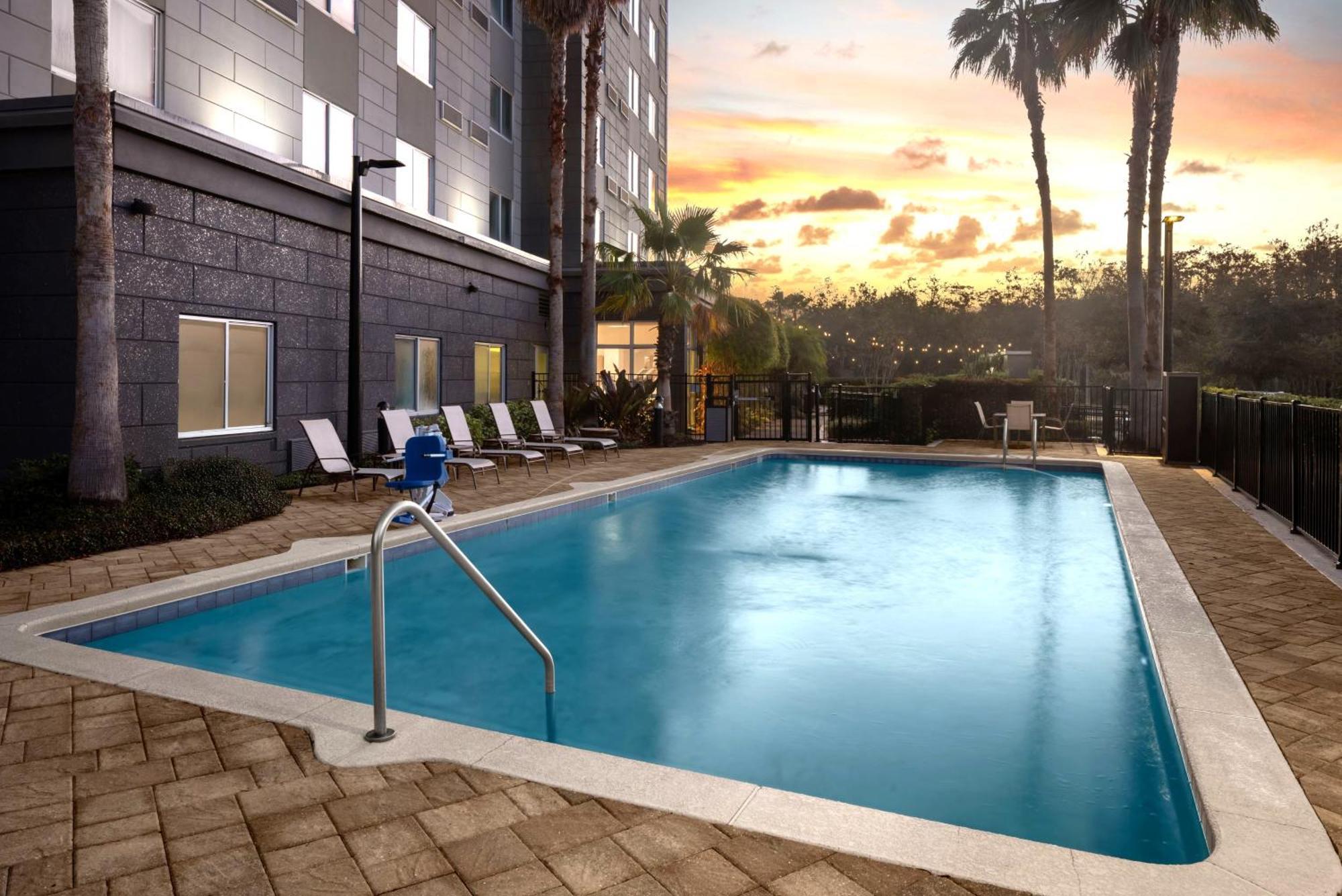 Courtyard By Marriott Orlando South/Grande Lakes Area Williamsburg Exteriér fotografie